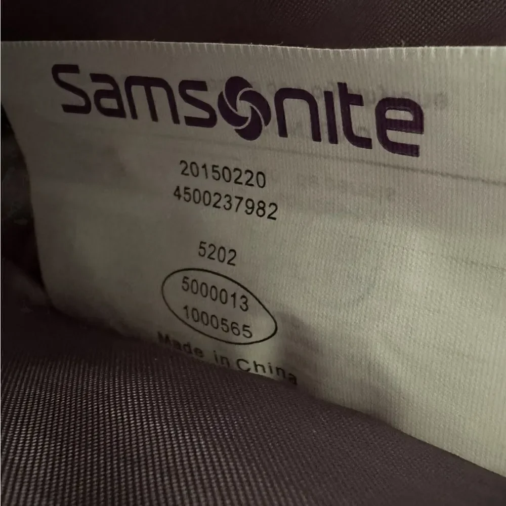Samsonite ~ Black Laptop work/travel bag with crossbody strap ~ lots of pockets